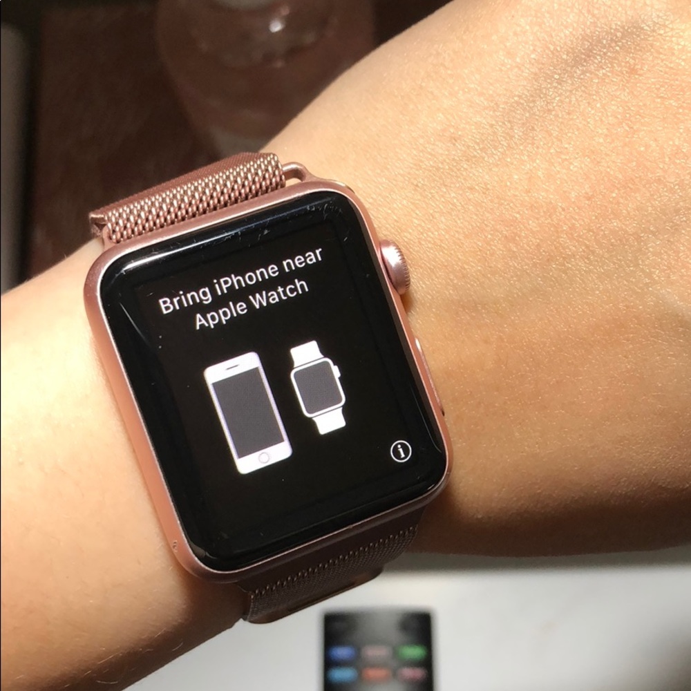 7000 Series Rose Gold Aluminum 42mm Apple Watch